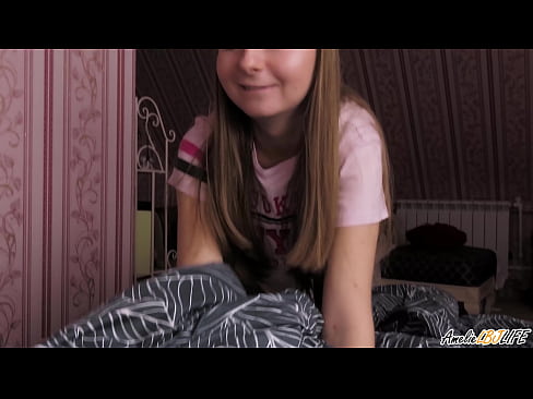 ❤️ بلنڊي پنهنجي BFF کي تمام گهڻو چوسي ٿو ۽ هن جي وات ۾ گڏ ٿي وڃي ٿي ❤️❌  تي sd.tubesexer-com.ru